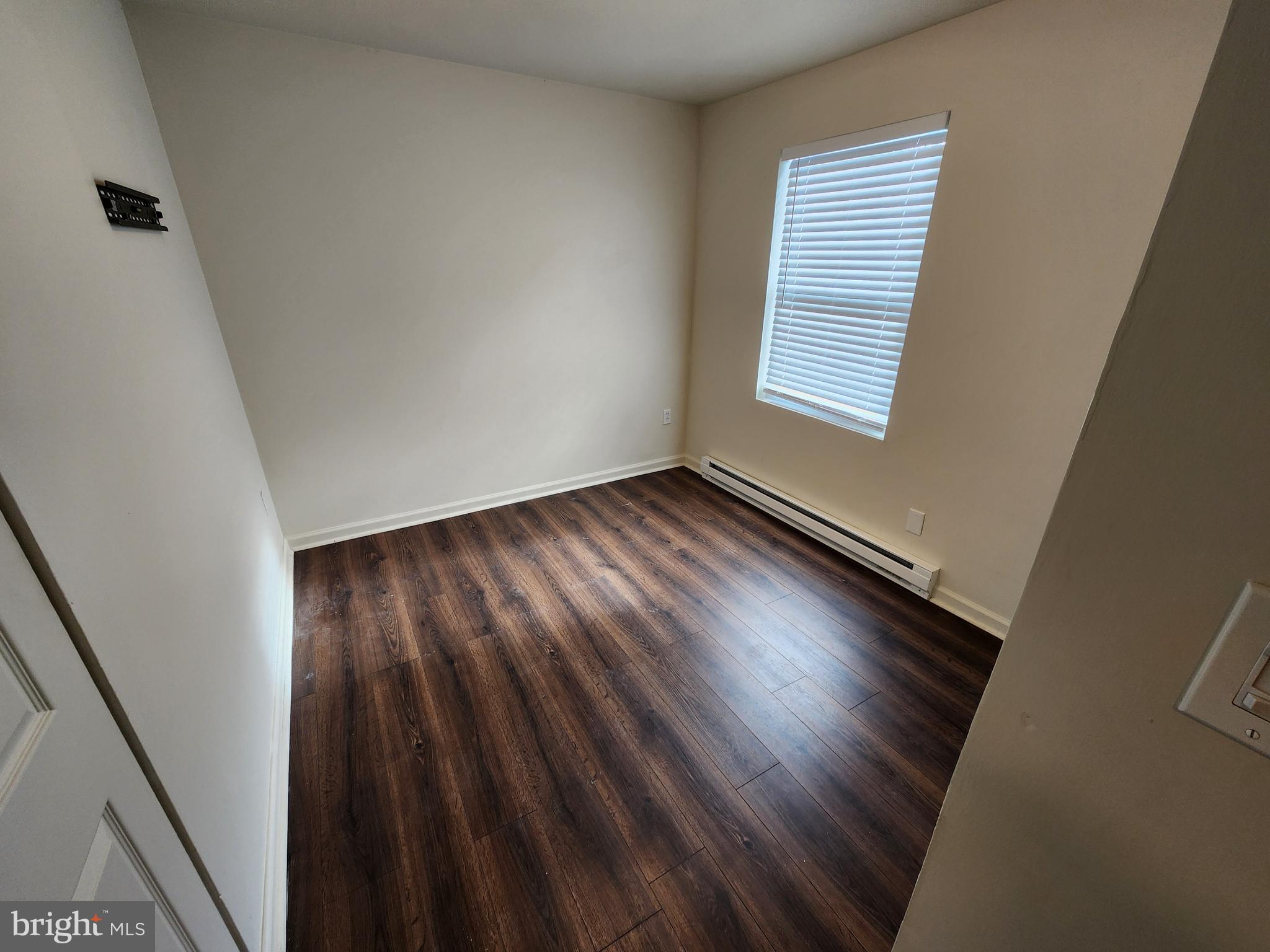11 Thistleton Road Sicklerville, NJ 08081 - Photo 30 of 37 Gallery Image 30