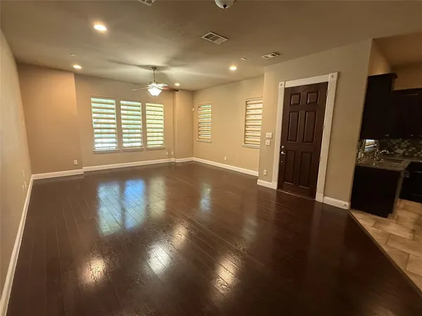 $2,650 | 8608 Knox Street, Irving, TX 75063