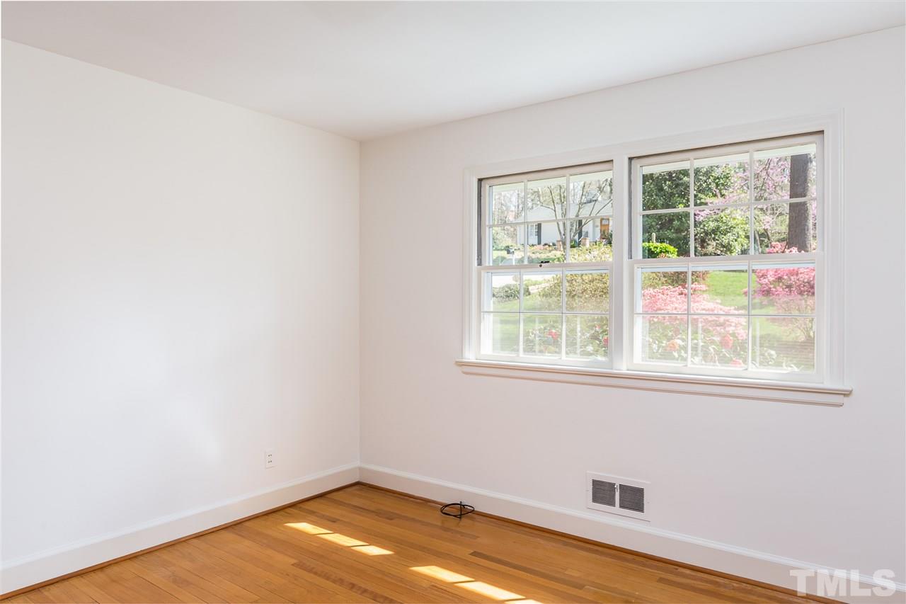 1808 Manuel Street Raleigh, NC 27612 - Photo 17 of 29 Gallery Image 17
