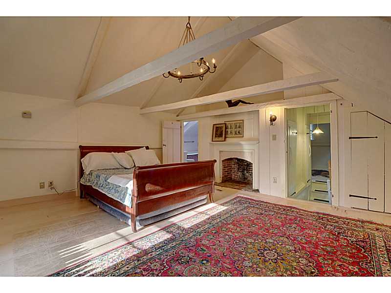 125 Howland Road East Greenwich, RI 02818 - Photo 17 of 25 Bedroom.