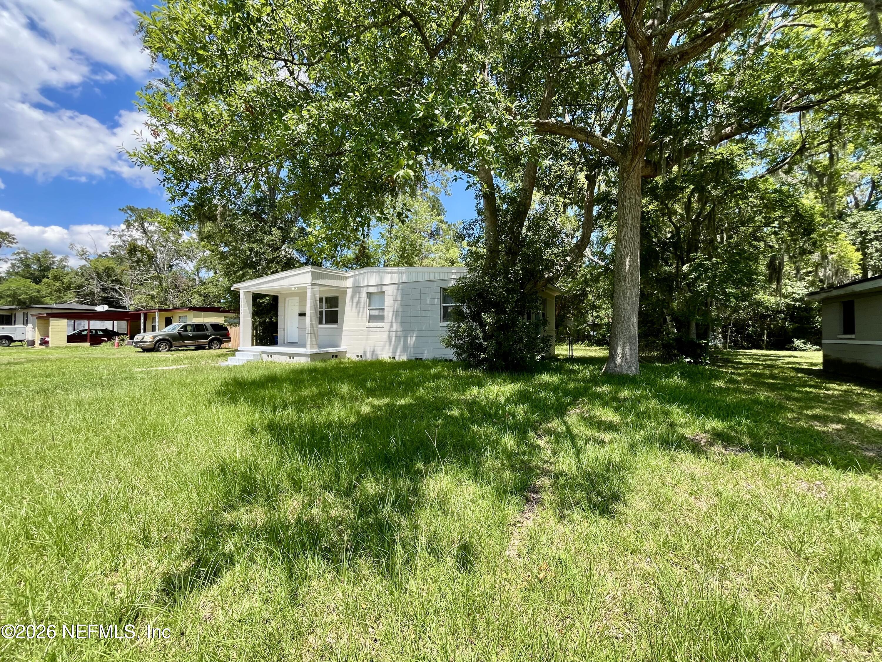 10519 Arendal Road Jacksonville, FL 32218 - Photo 6 of 32 IMG_1256