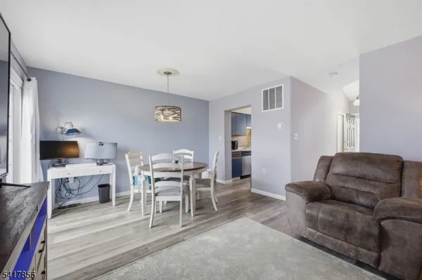 $290,000 | 11 Green Heron Drive, Hackettstown, NJ 07840