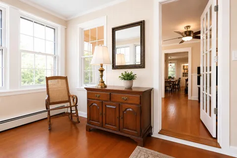 $1,195,000 | 15 East Walnut Street, Alexandria, VA 22301