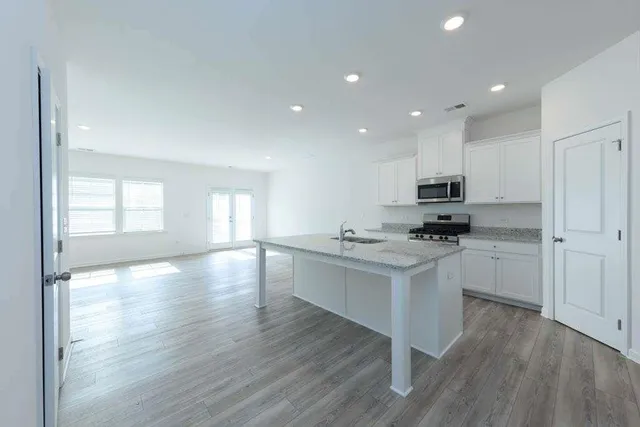 $2,600 | 1926 Frisco Way, Suwanee, GA 30024