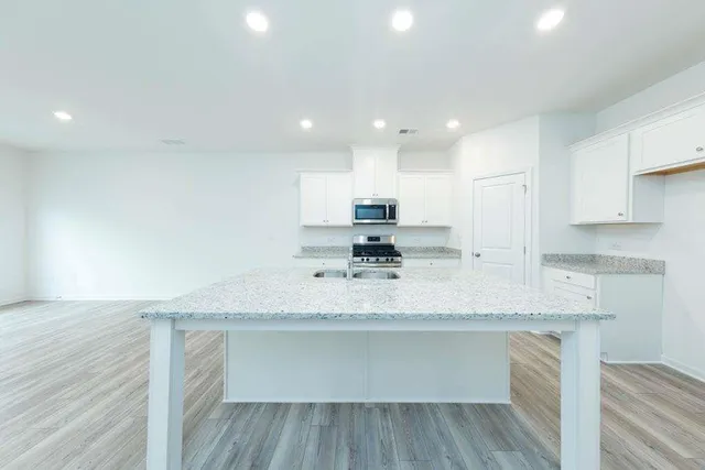 $2,600 | 1926 Frisco Way, Suwanee, GA 30024