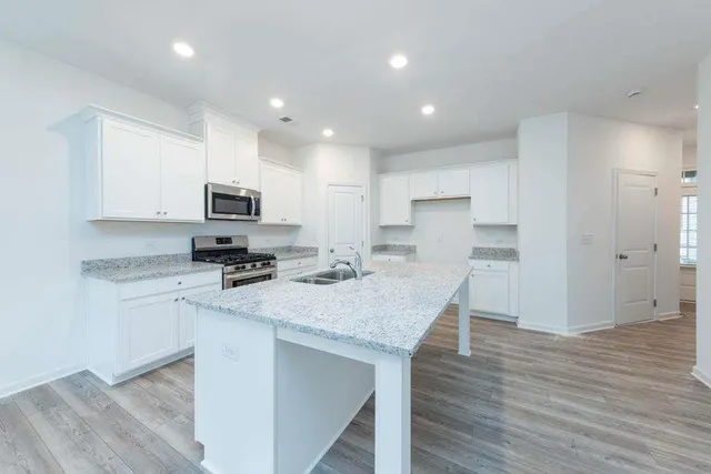 $2,600 | 1926 Frisco Way, Suwanee, GA 30024