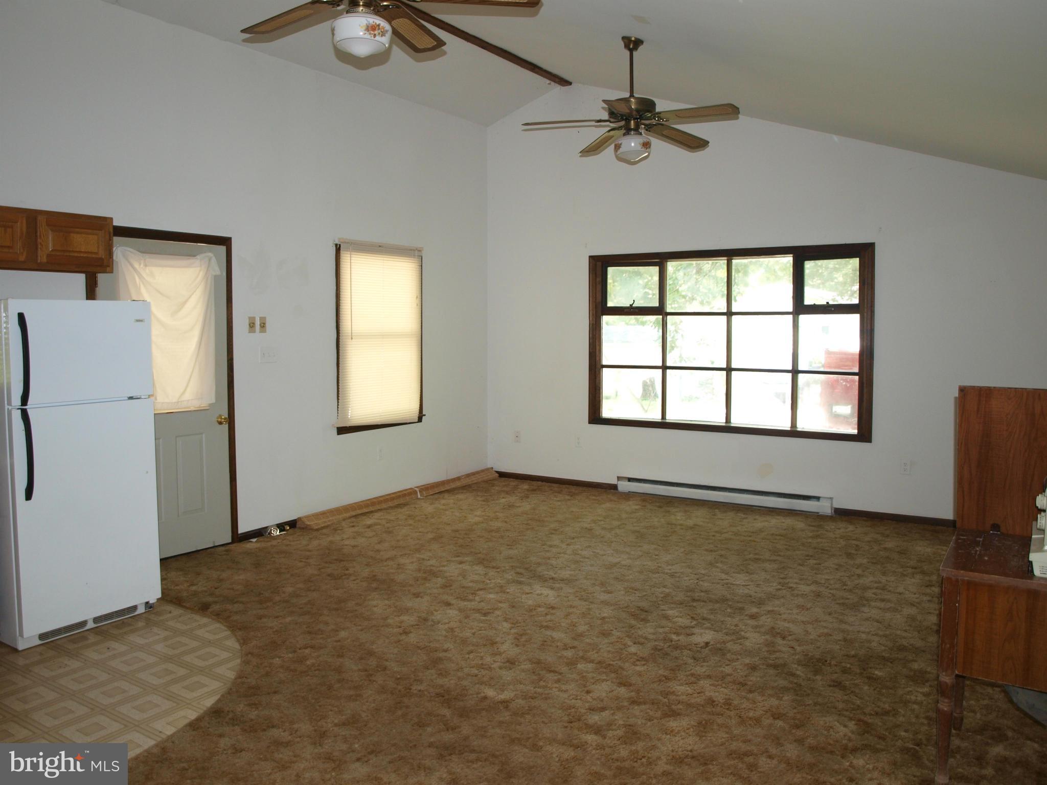 5275 Mackall Road St. Leonard, MD 20685 - Photo 23 of 29 Apartment Living area
