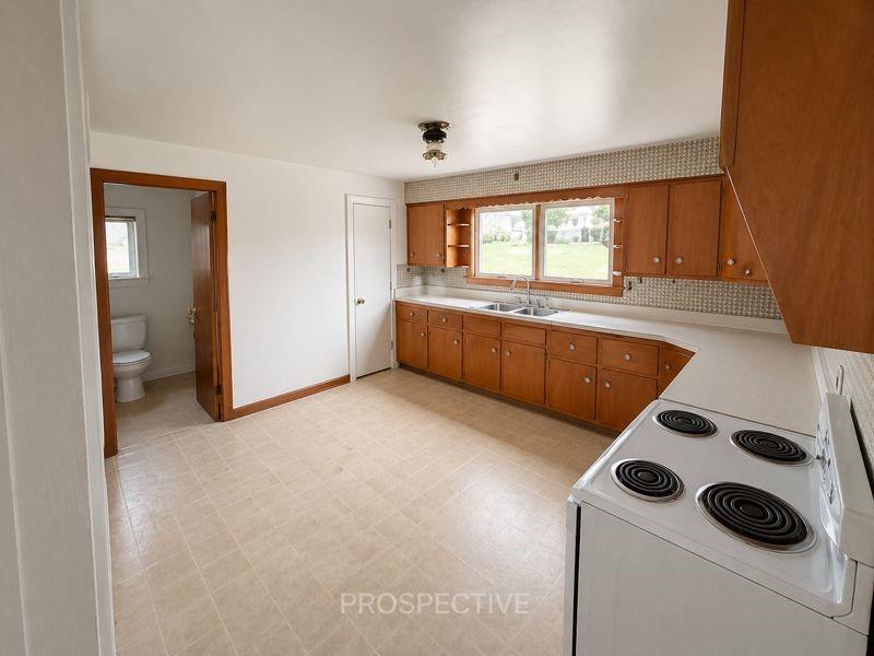 1161 1st Street Grindstone, PA 15442 - Photo 13 of 38