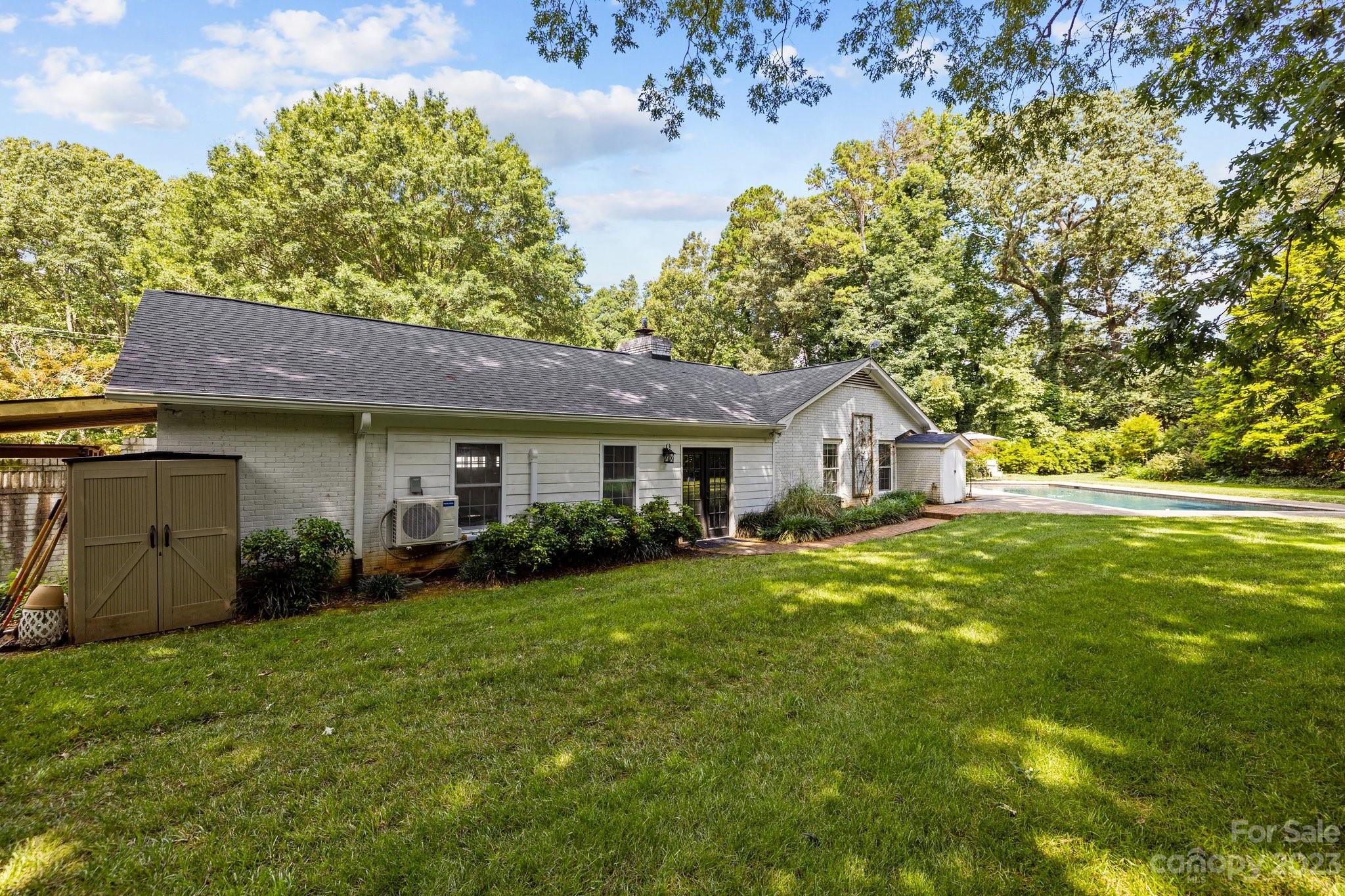 341 Bubbling Well Road Matthews, NC 28105 - Photo 41 of 46 Gallery Image 41
