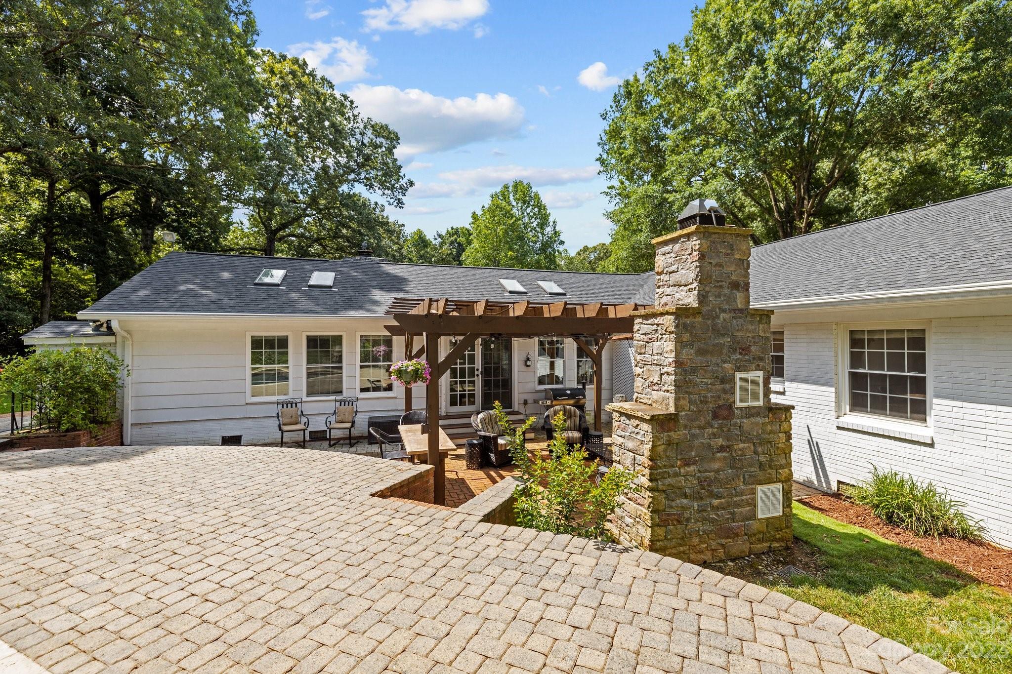 341 Bubbling Well Road Matthews, NC 28105 - Photo 44 of 46 Gallery Image 44