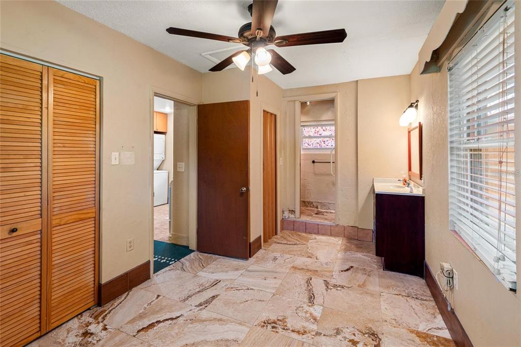 5709 Lake Le Clare Road Lutz, FL 33558 - Photo 14 of 17