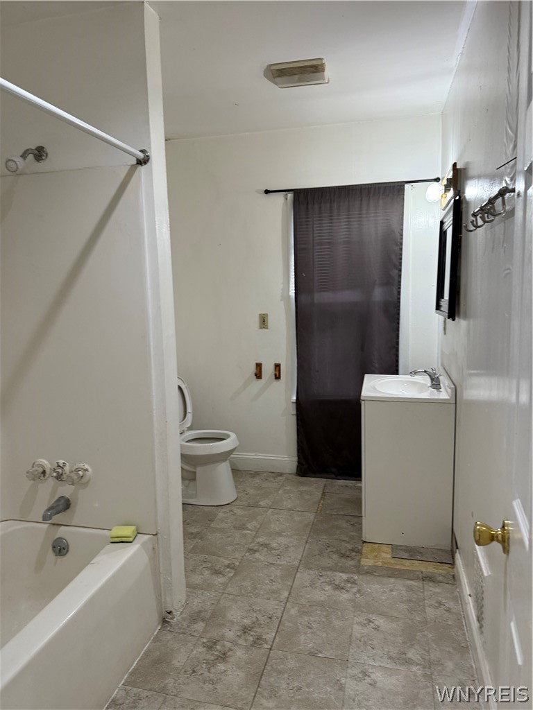 615 Chestnut Avenue Niagara Falls, NY 14305 - Photo 12 of 18