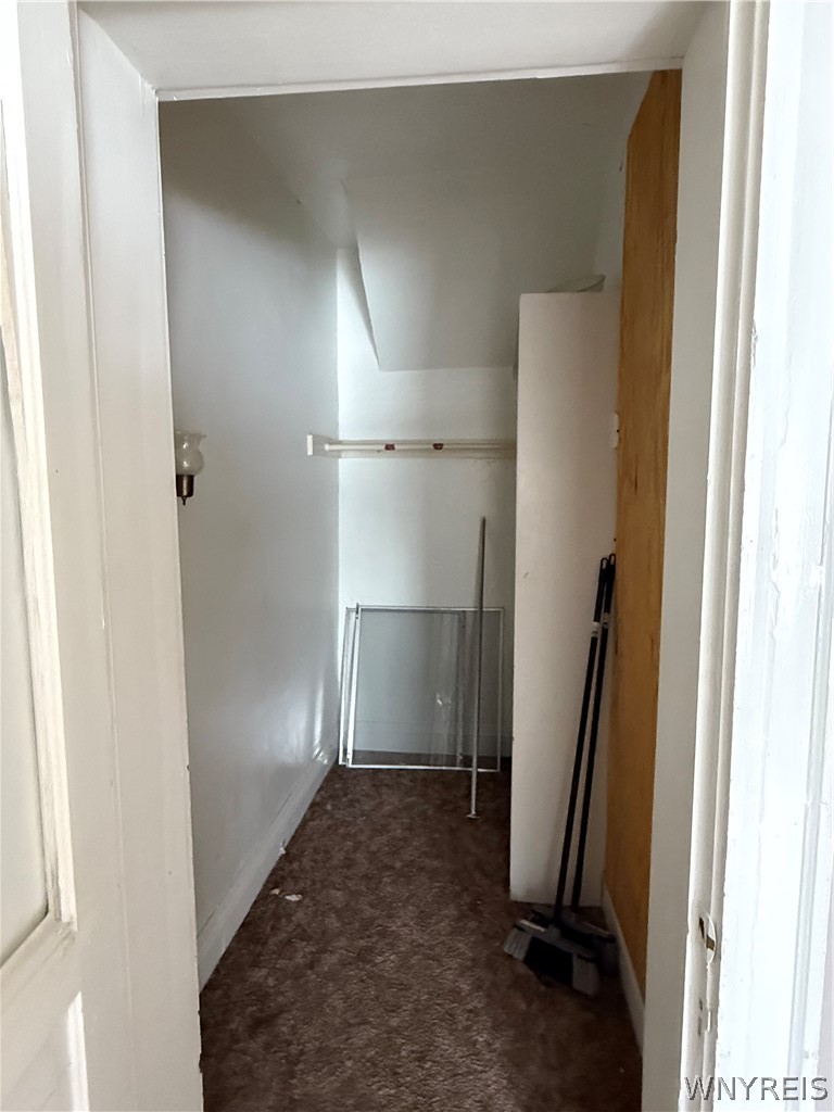 615 Chestnut Avenue Niagara Falls, NY 14305 - Photo 5 of 18