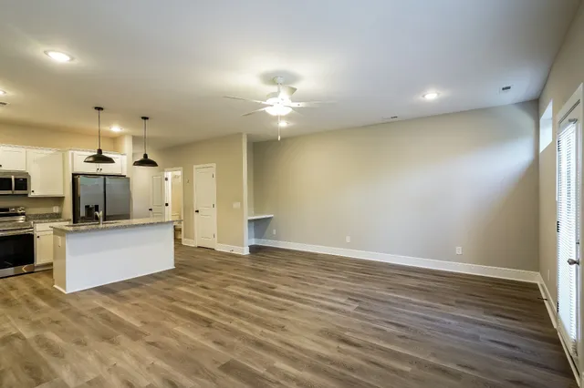 $2,040 | 158 Noble Pk Circle, Gallatin, TN 37066