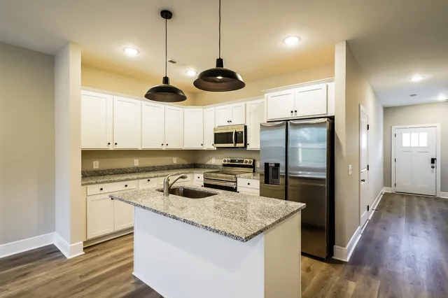 $2,040 | 158 Noble Pk Circle, Gallatin, TN 37066