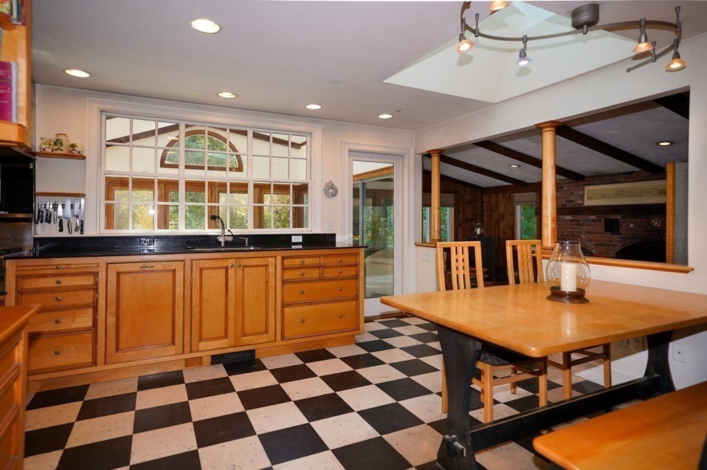 2 Westcott Road Harvard, MA 01451 - Photo 16 of 42 Gallery Image 16