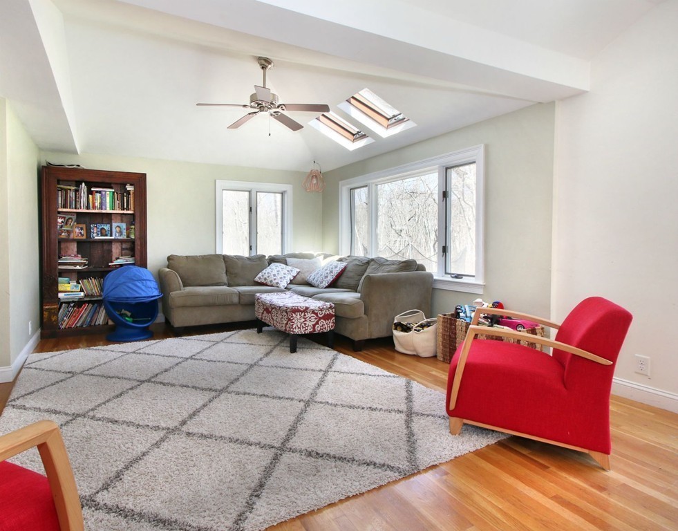 7 Keane Road Boston, MA 02132 - Photo 3 of 18 Gallery Image 3