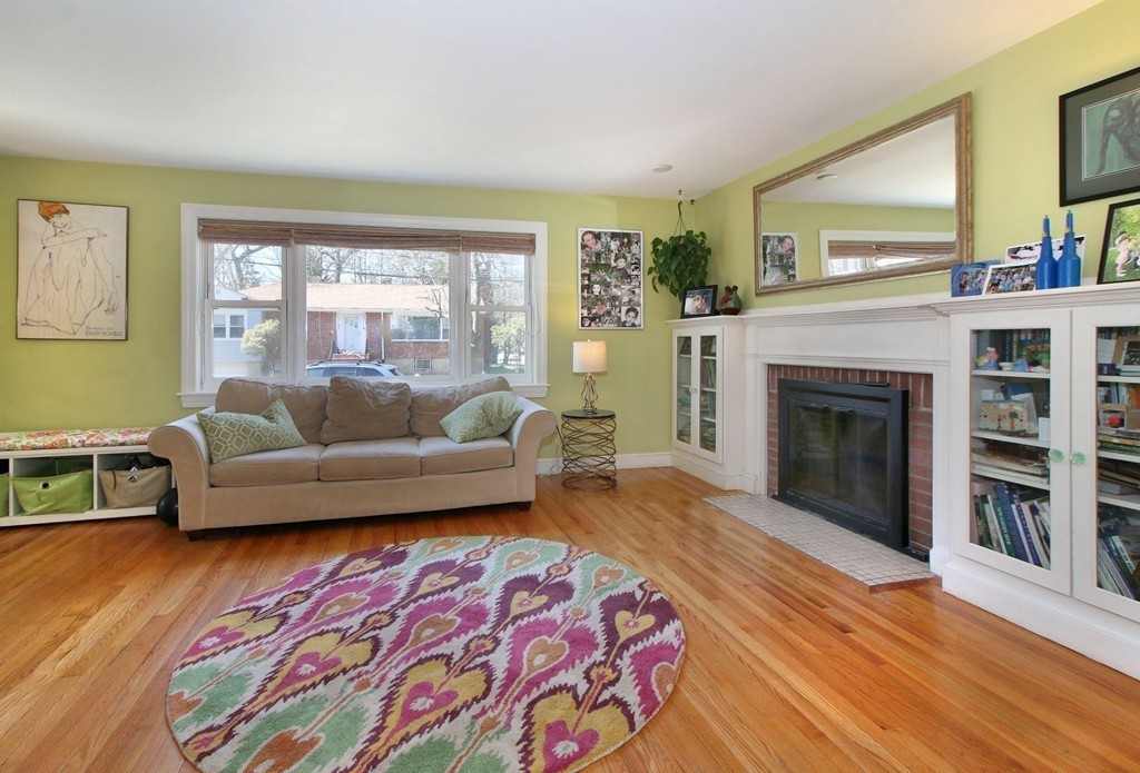 7 Keane Road Boston, MA 02132 - Photo 4 of 18 Gallery Image 4