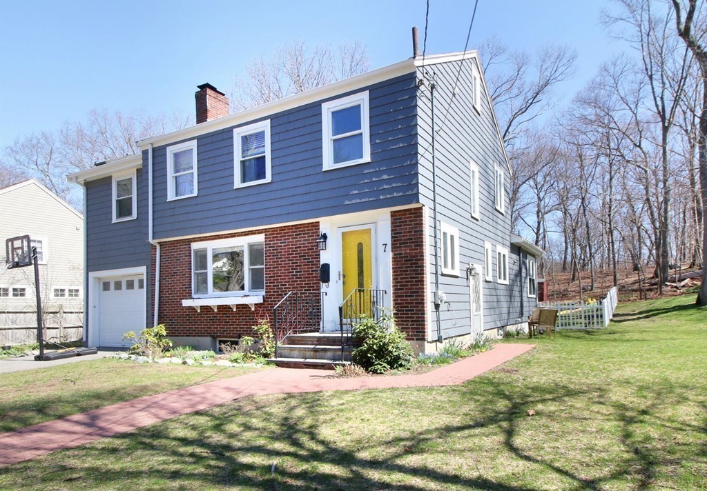 7 Keane Road Boston, MA 02132 - Photo 9 of 18 Gallery Image 9