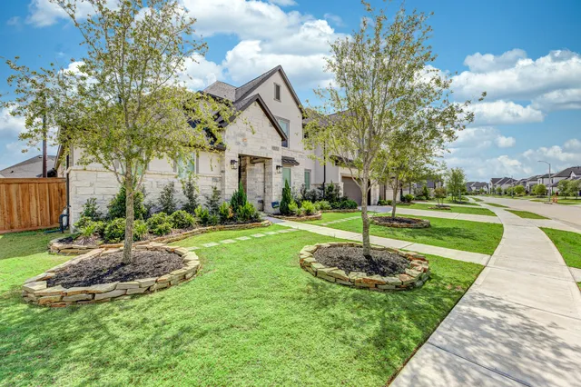 $875,000 | 14206 Lollypine Pointe Drive, Cypress, TX 77433