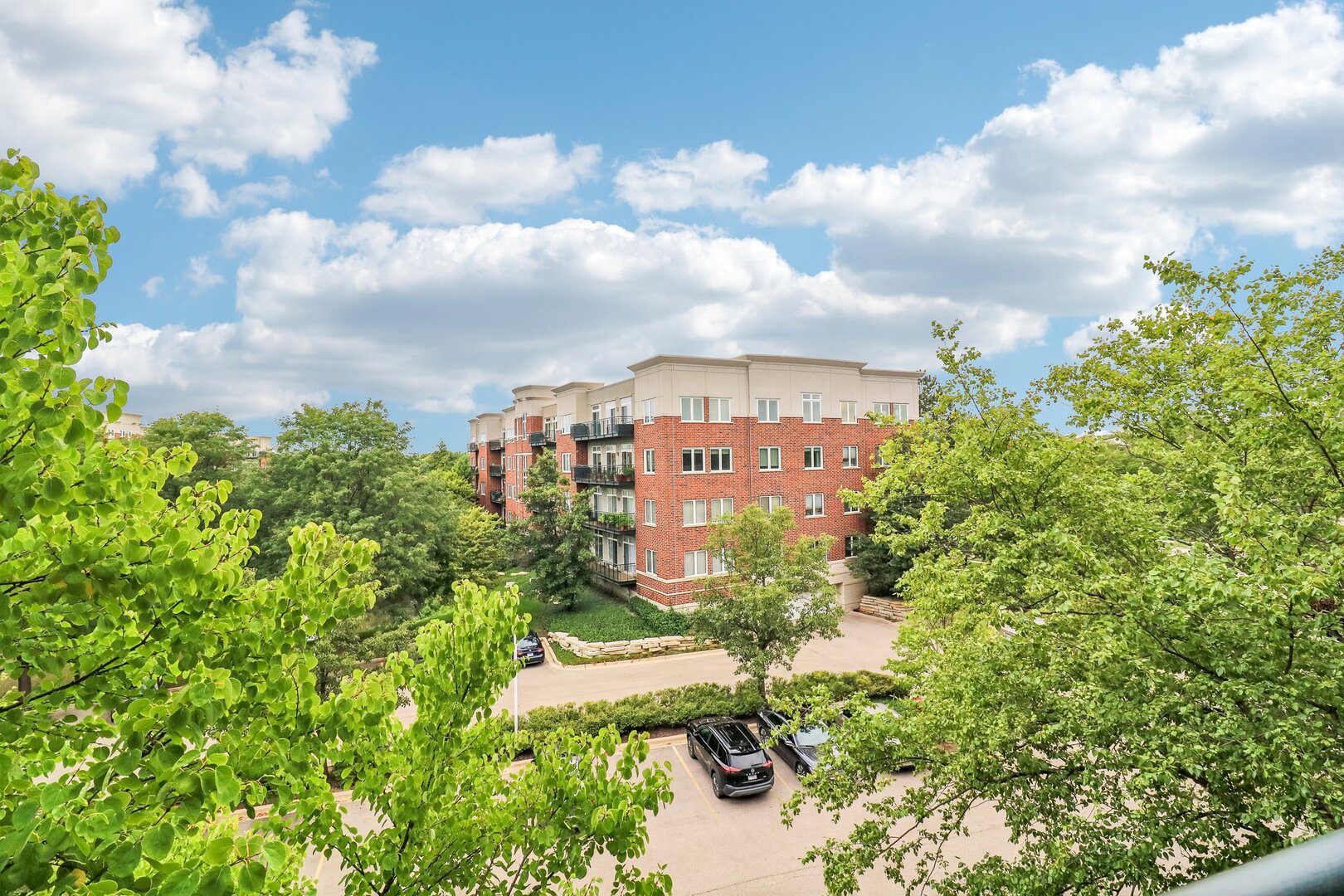 860 Weidner Road, Unit 404 Buffalo Grove, IL 60089 - Photo 22 of 34 Gallery Image 22