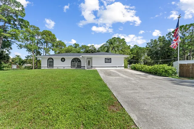 $615,999 | 18389 41st Road North, The Acreage, FL 33470
