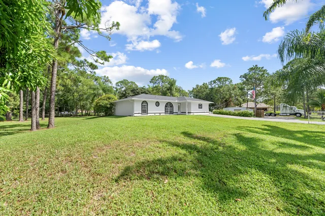 $615,999 | 18389 41st Road North, The Acreage, FL 33470