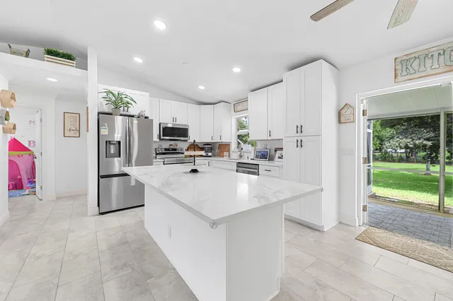 $615,999 | 18389 41st Road North, The Acreage, FL 33470