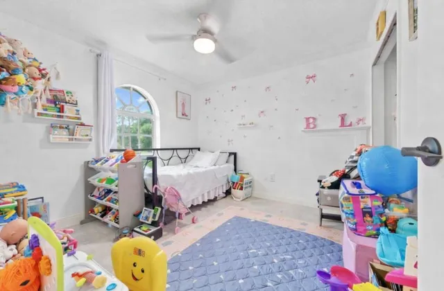 $615,999 | 18389 41st Road North, The Acreage, FL 33470