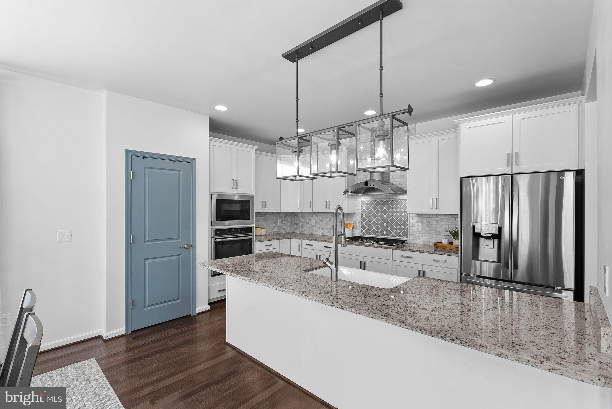 22820 Bubbling Brook Drive Brambleton, VA 20148 - Photo 12 of 60