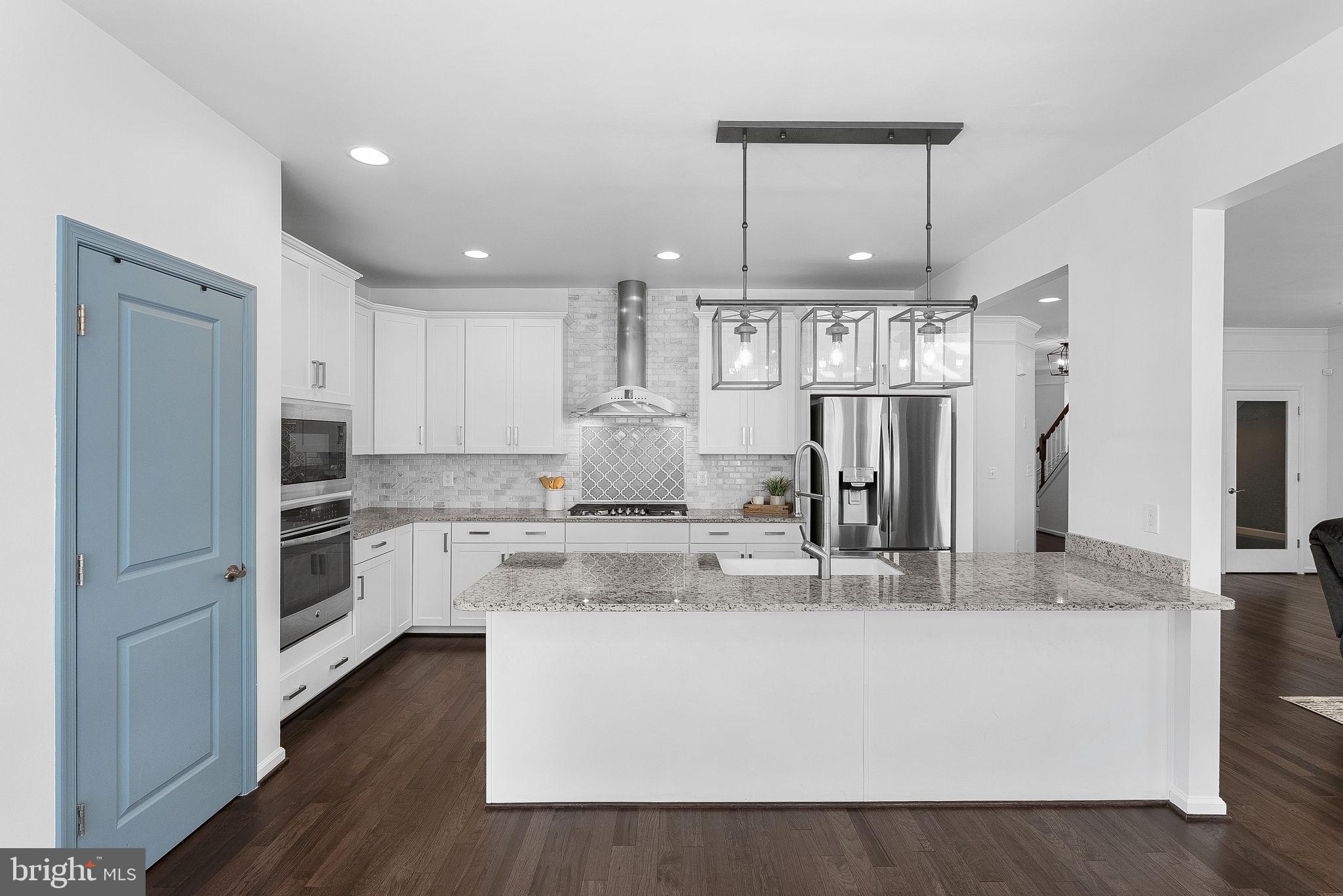 22820 Bubbling Brook Drive Brambleton, VA 20148 - Photo 14 of 60