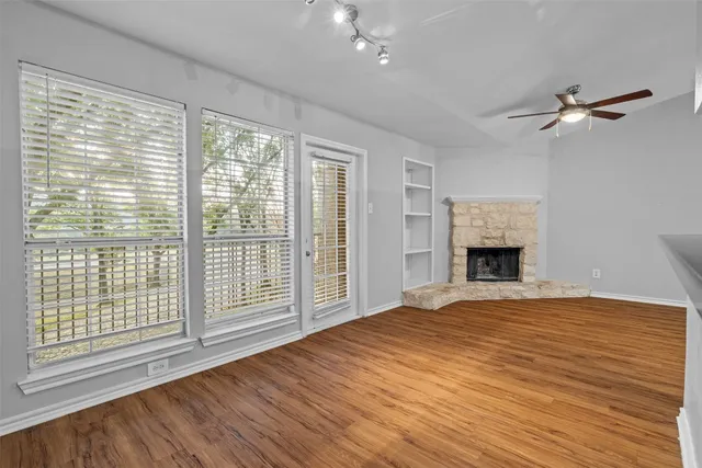 $1,195 | 6804 North Capital Of Texas Highway, Unit 522, Austin, TX 78731