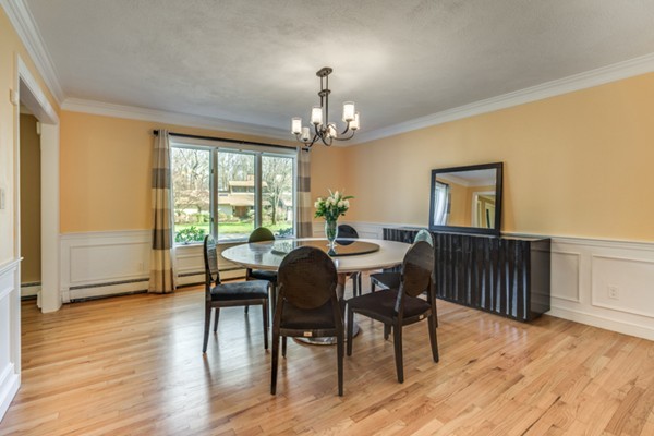 40 Solomon Pierce Road Lexington, MA 02420 - Photo 4 of 17 Gallery Image 4