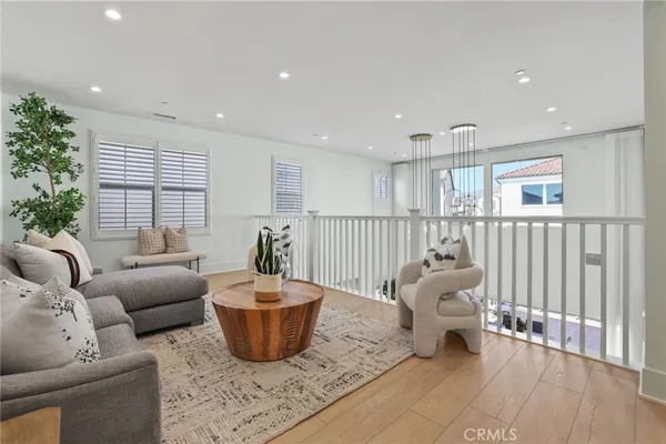 $2,980,000 | 107 Orbit, Irvine, CA 92618