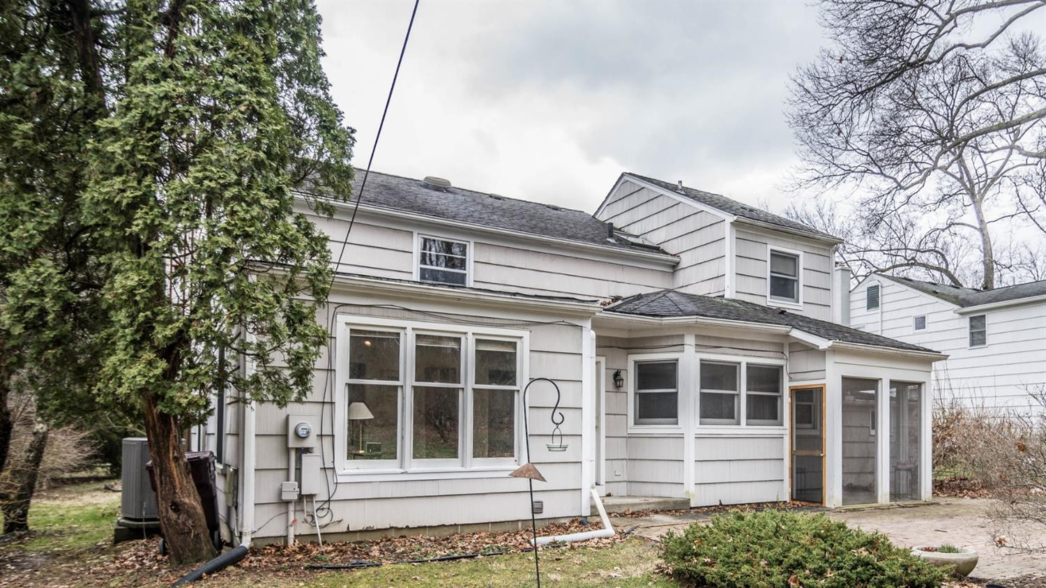 2527 Devonshire Road Ann Arbor, MI 48104 - Photo 48 of 50 Photo 48