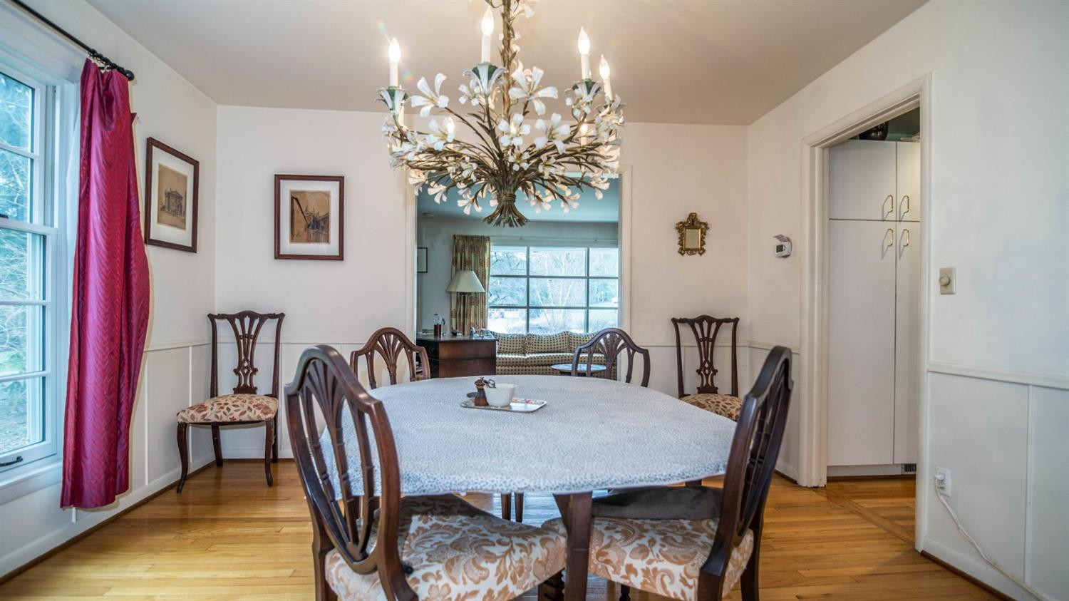 2527 Devonshire Road Ann Arbor, MI 48104 - Photo 9 of 50 Photo 9