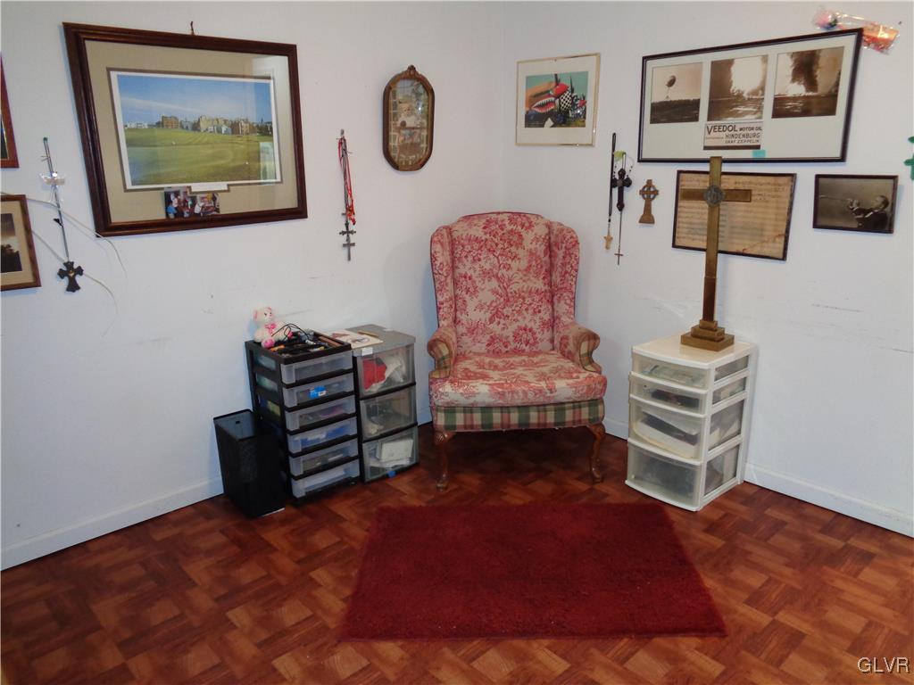 4849 Yorkshire Road Walnutport, PA 18088 - Photo 19 of 27 Gallery Image 19