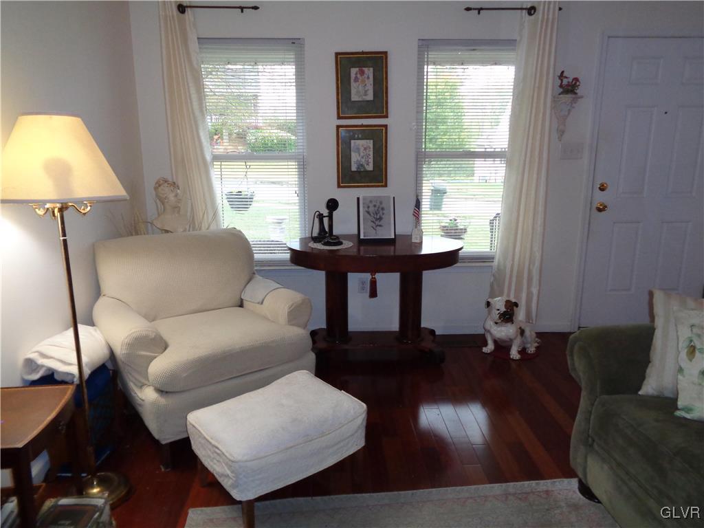 4849 Yorkshire Road Walnutport, PA 18088 - Photo 10 of 27 Gallery Image 10