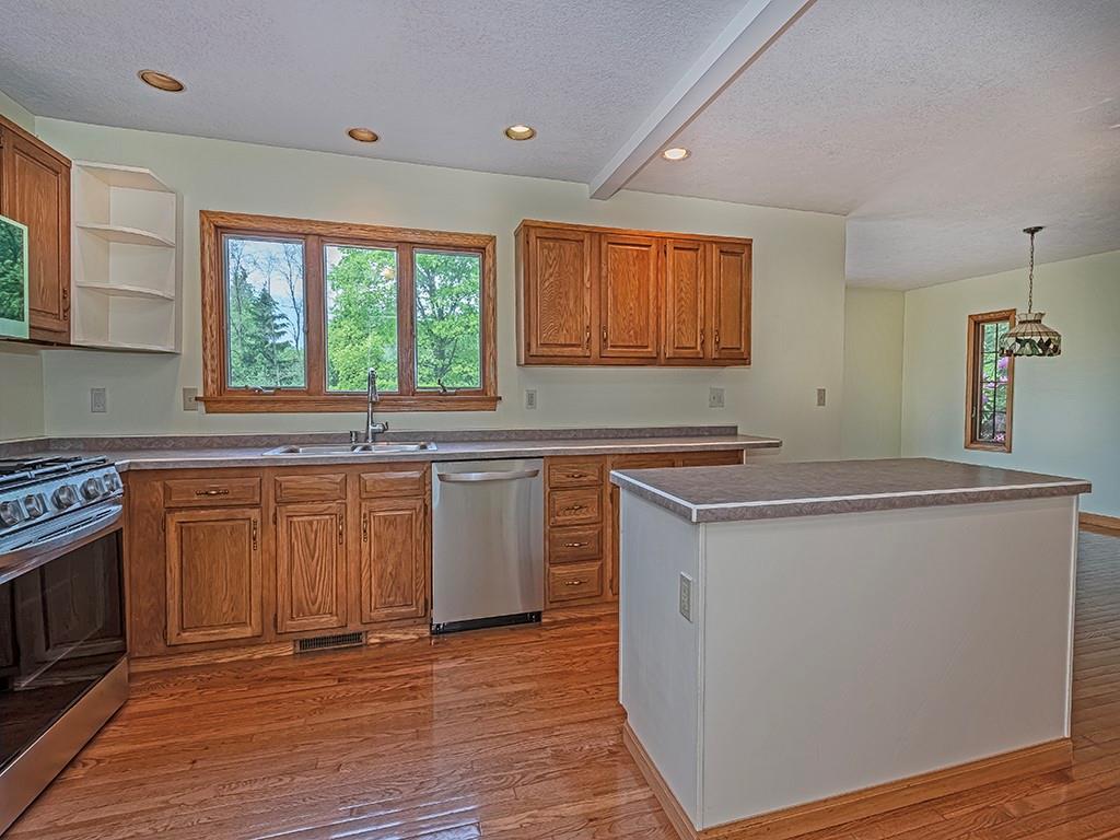 387 Fanker Road Harmony, PA 16037 - Photo 11 of 34