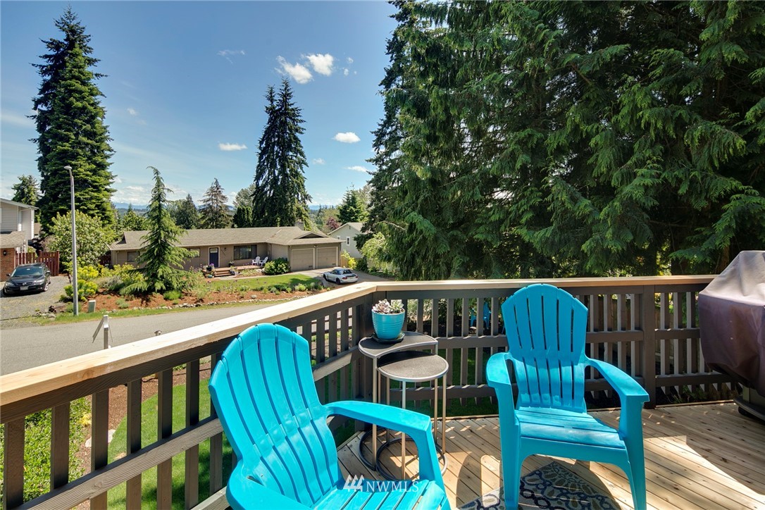 22622 3rd Avenue Southeast Bothell, WA 98021 - Photo 10 of 25