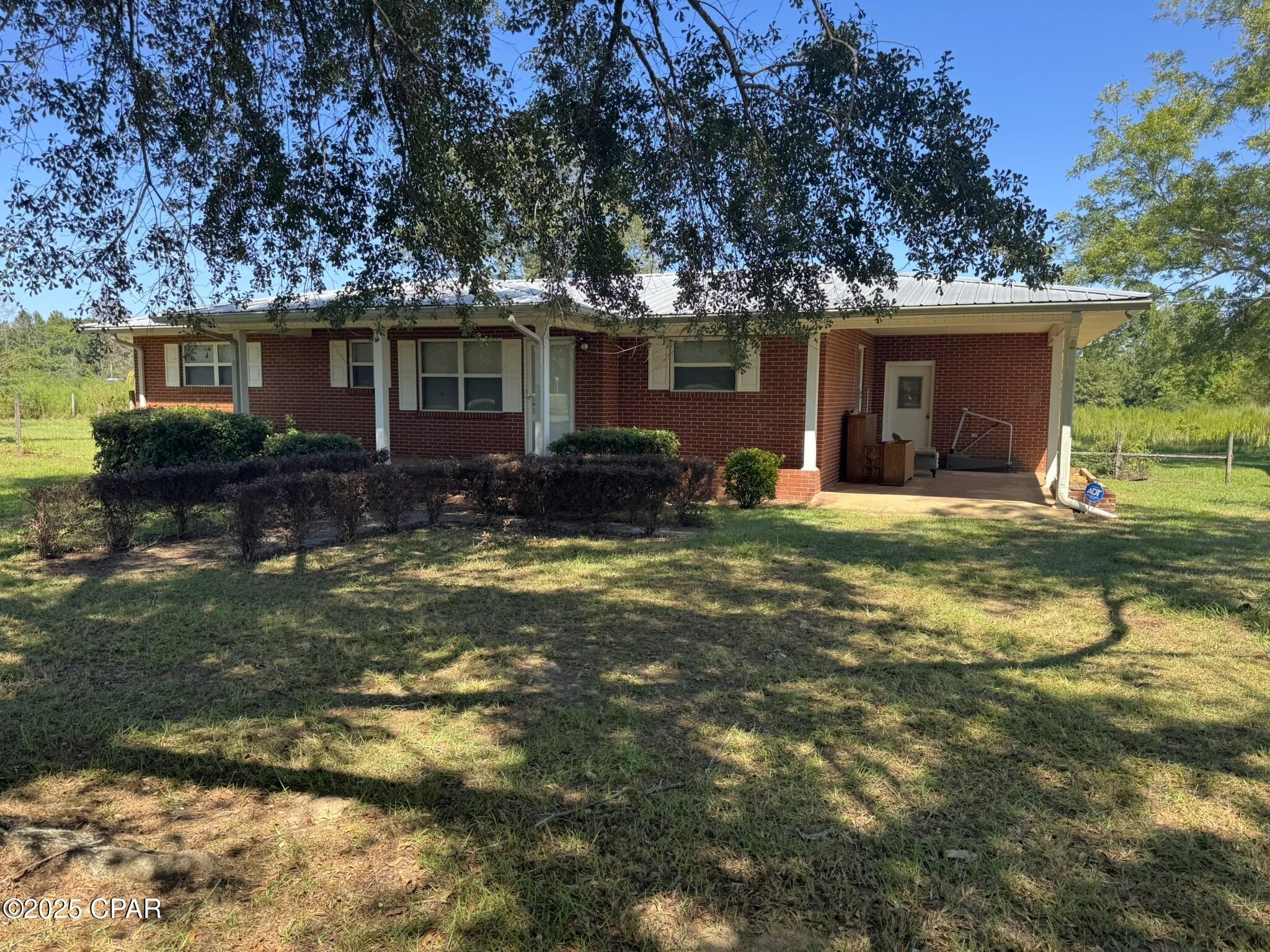 5094 Smokey Road Graceville, FL 32440 - Photo 2 of 27