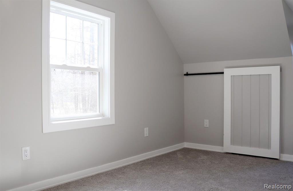 18273 Savage Road Belleville, MI 48111 - Photo 17 of 24