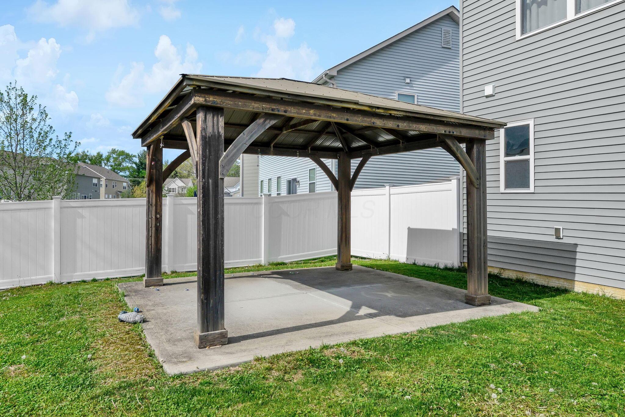 4945 Farview Road Columbus, OH 43231 - Photo 39 of 56 4945 Farview Realtor BethanyB gazebo