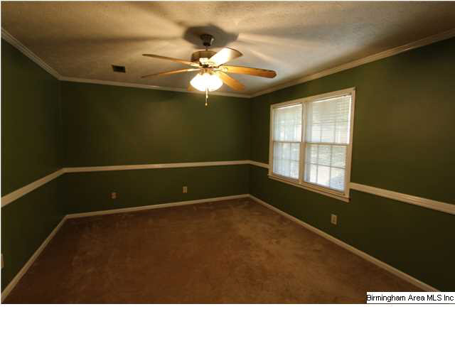 822 Apache Pass Anniston, AL 36206 - Photo 10 of 16
