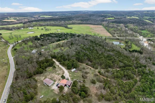 $279,900 | 31338 Highway 32, Lebanon, MO 65536