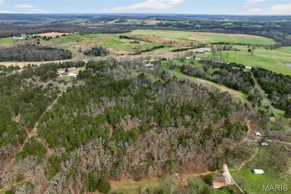 $279,900 | 31338 Highway 32, Lebanon, MO 65536