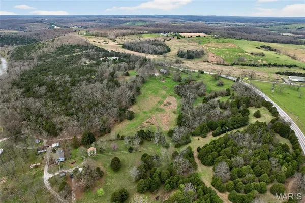 $279,900 | 31338 Highway 32, Lebanon, MO 65536