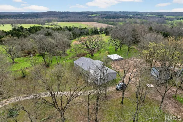 $279,900 | 31338 Highway 32, Lebanon, MO 65536