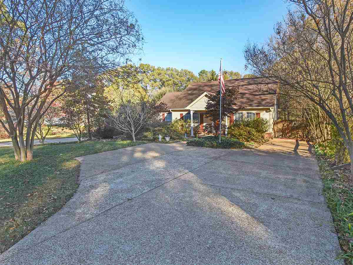 3470 Oak Road Bartlett, TN 38135 - Photo 3 of 20 Gallery Image 3