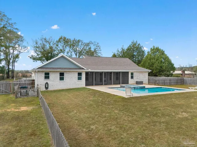 $874,900 | 5157 Griffith Mill Road, Holt, FL 32564